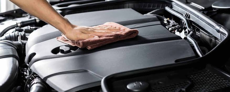 Car Engine Clean
